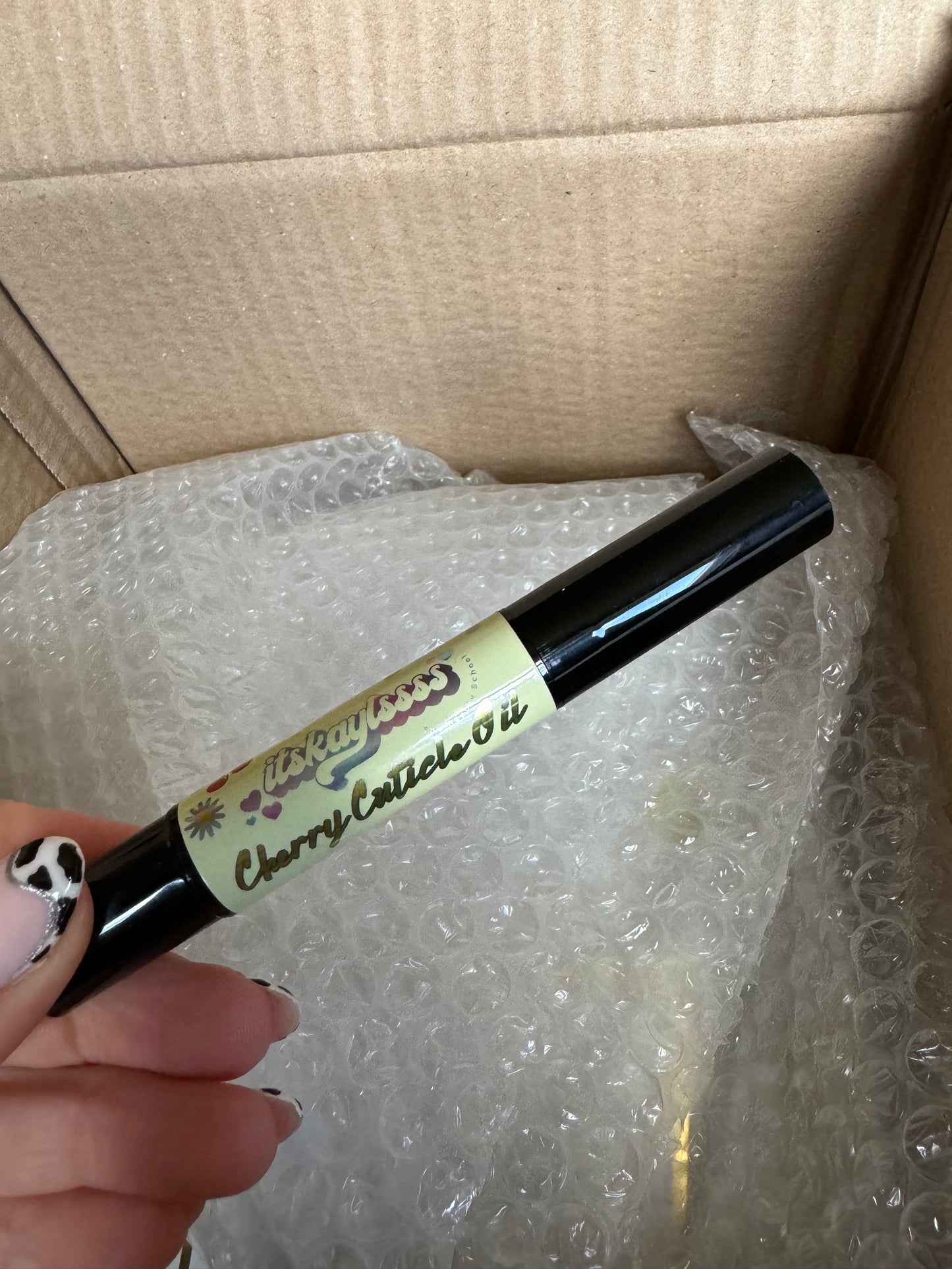 Luxury cuticle oil
